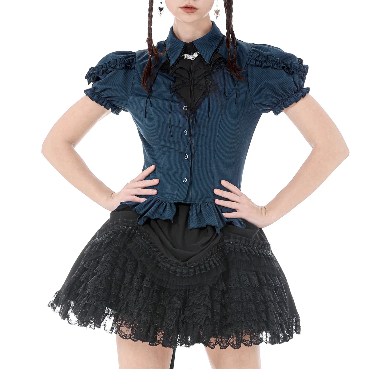 Camisa  Azul con Jabot de Murciélago y Volantes - Image 6