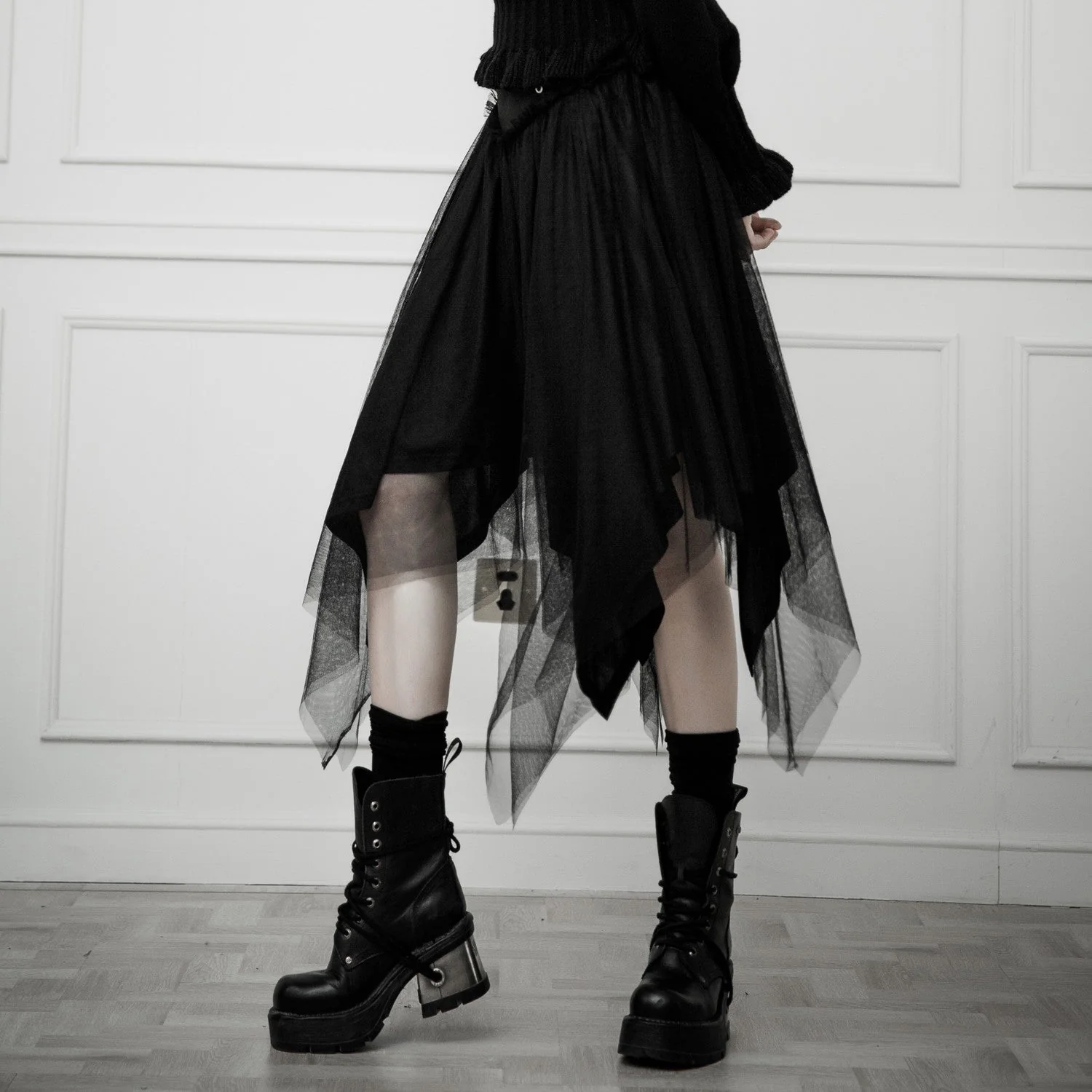 Falda Negra de Tul - Image 6